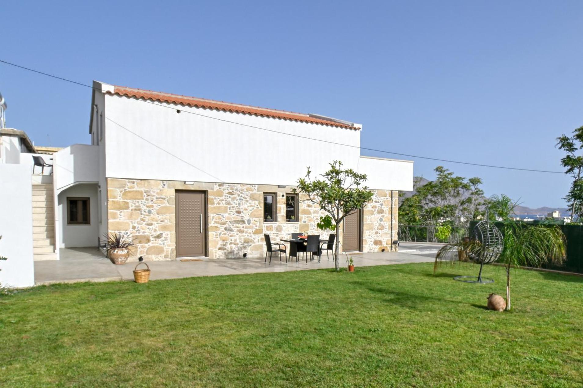 Eagle Bay Loft Apartment Kissamos Bagian luar foto